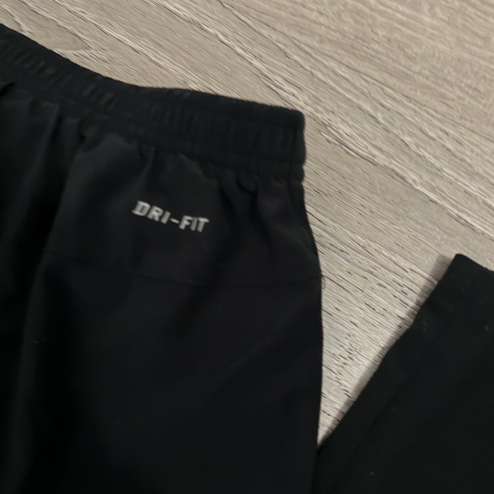 Nike Black Sports Trousers - Picture 5 of 6